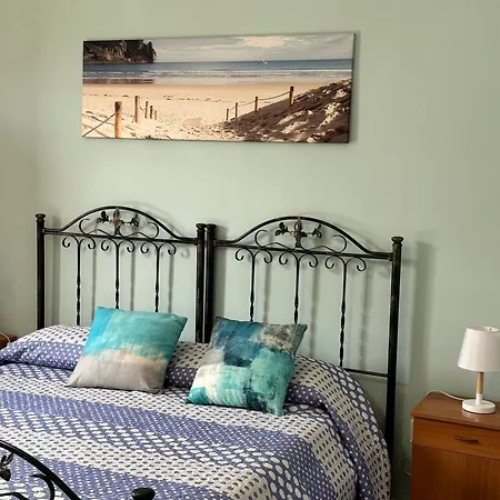 アパート Rocamar